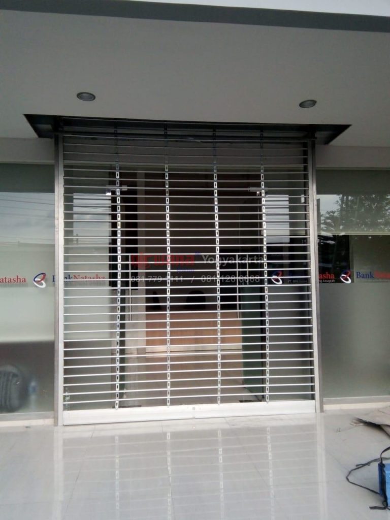 Rolling Aluminium safety Grilles